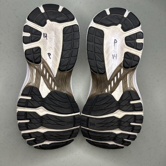 Asics Womens GT 2000 9 1012A859 Black and White Running Shoes Sneakers Size 7 - Picture 9 of 9